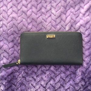 Kate Spade laurel way wallet